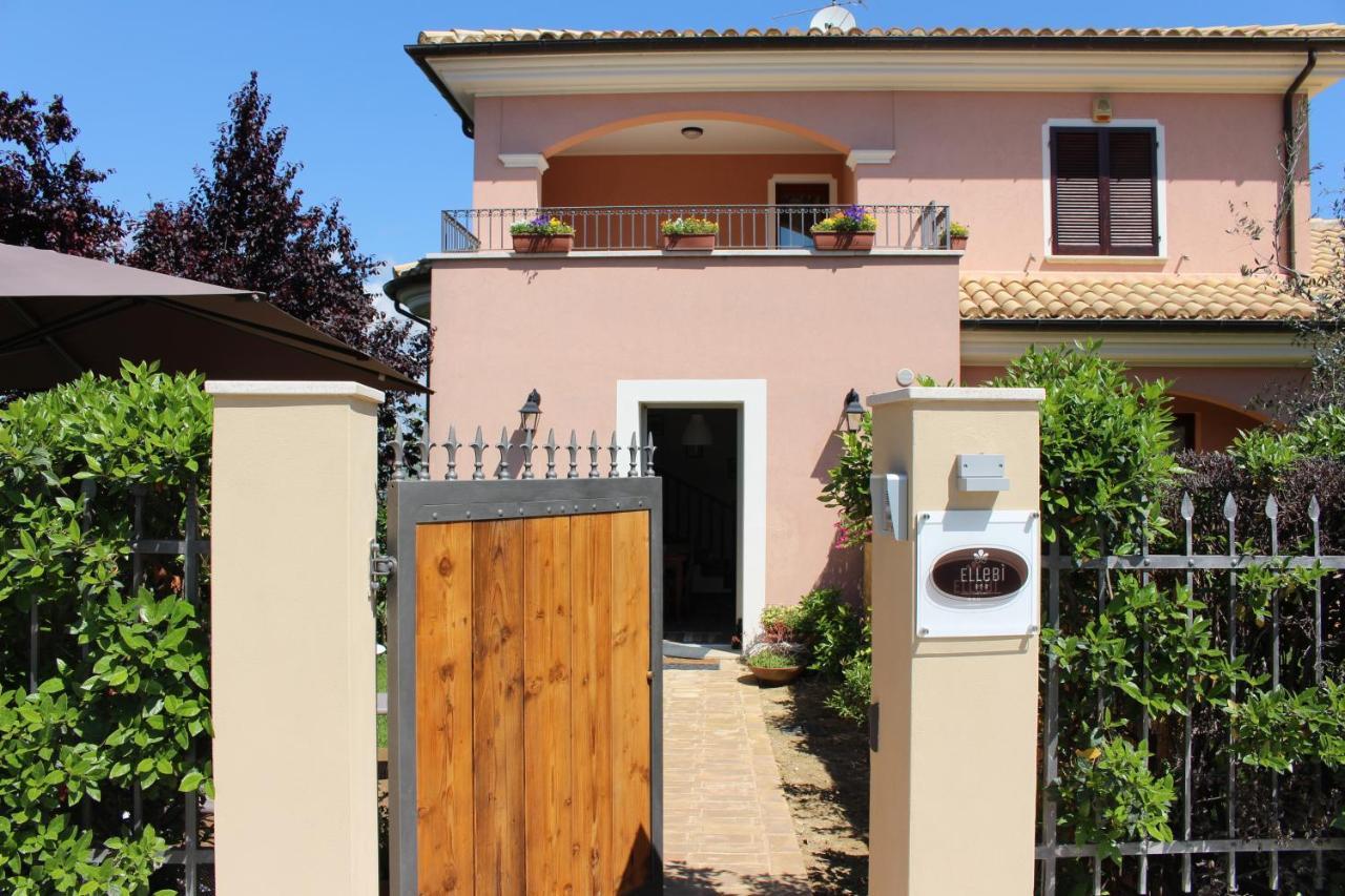 Ellebi B&B Montone  Bagian luar foto