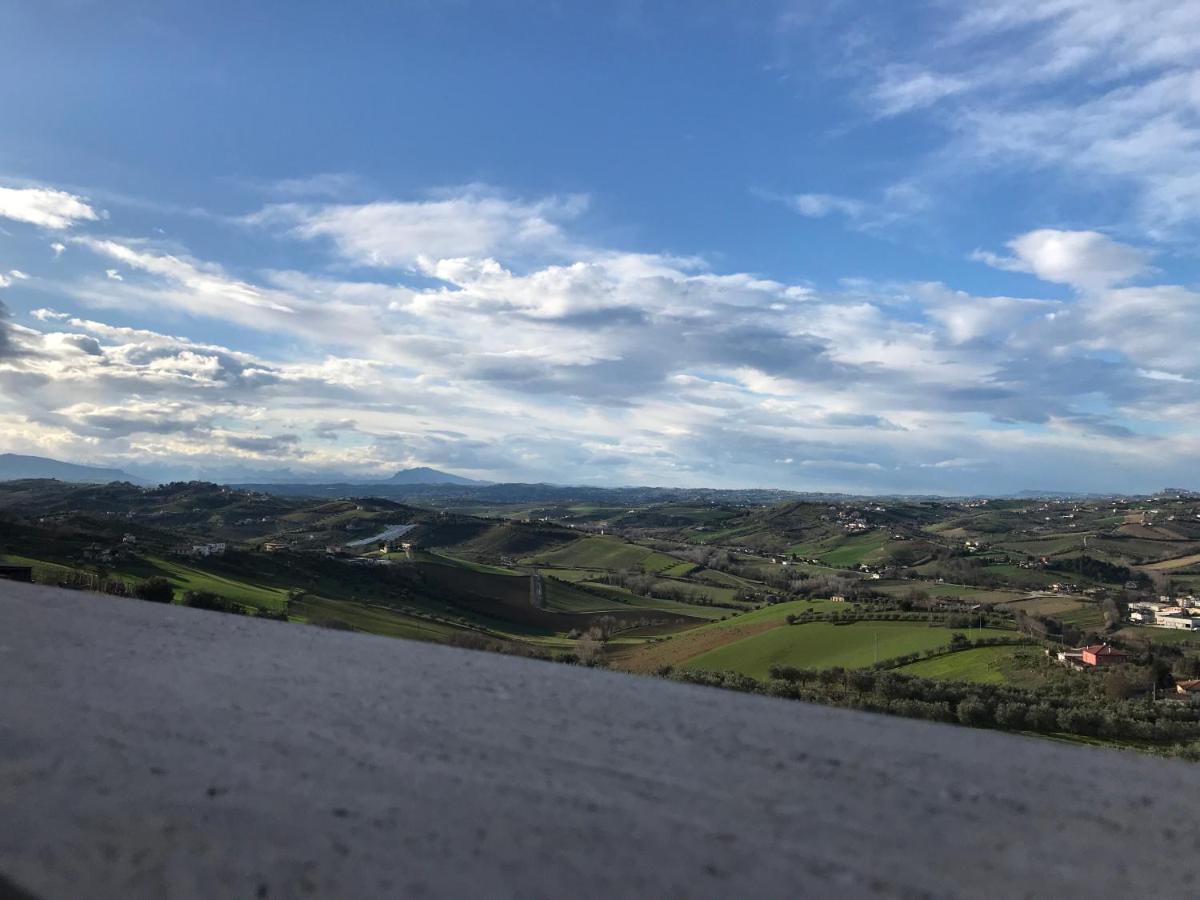 Ellebi B&B Montone  Bagian luar foto